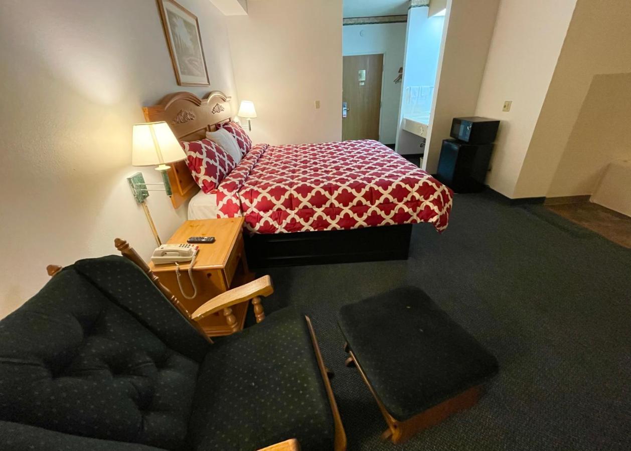 Hunter Lodge Ripley Екстериор снимка